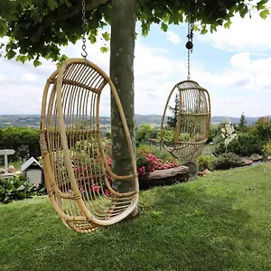https://les-figuets.hotels-rhonealpes.com